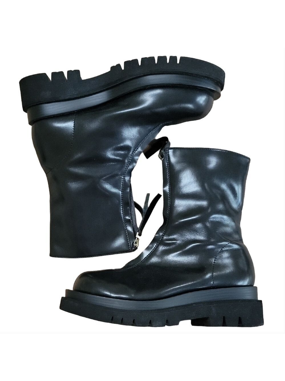 Black Front Zip Jeffrey Campbell Free People Edgy Noah Ankle Boots Size 10 EUC